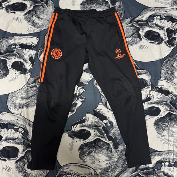 아디다스 첼시 챔스 트레이닝팬츠 95사이즈