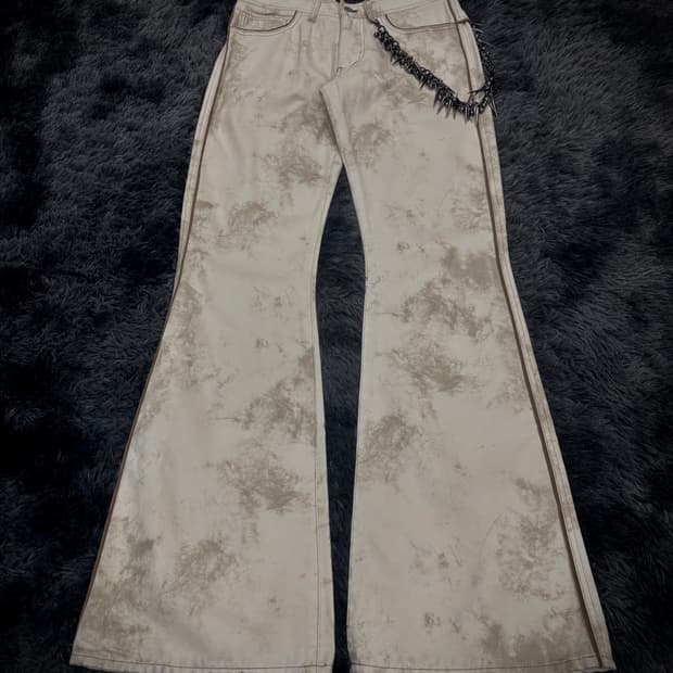 아이보리 워싱 부츠컷 팬츠