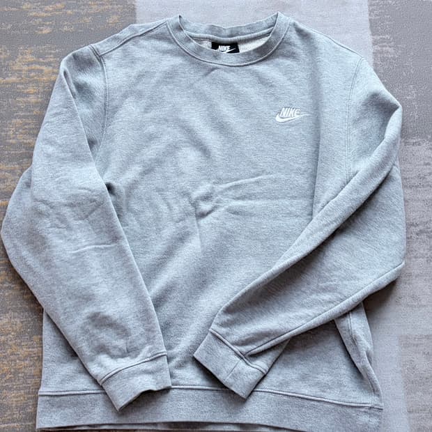 나이키 회색 맨투맨  L