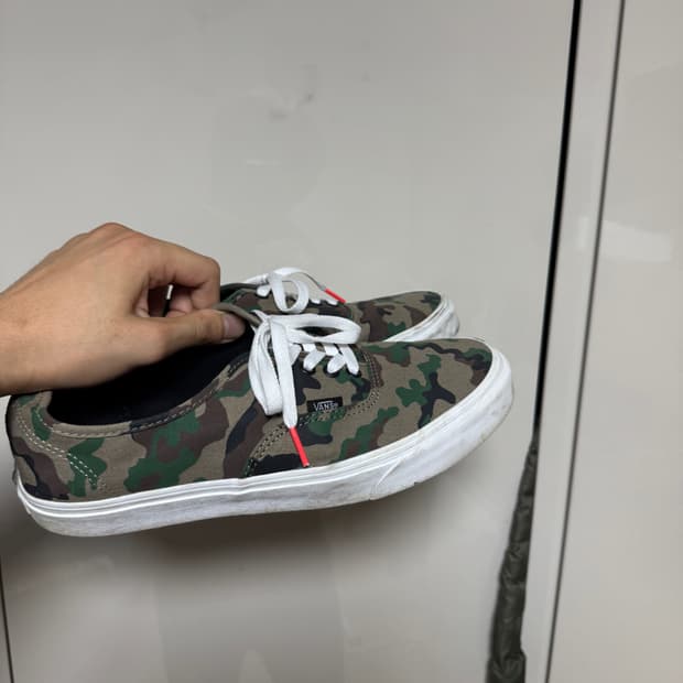 반스 어센틱 카모