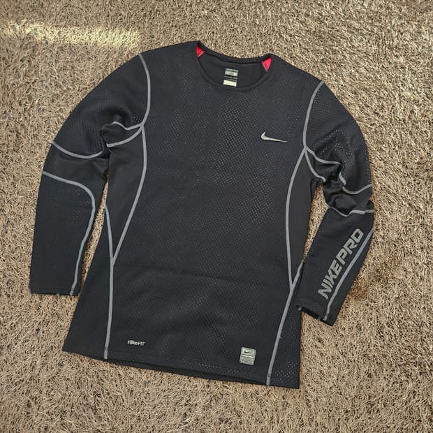 나이키(Nike) Nikepro 드라이핏 올드스쿨 매쉬드 긴팔 티셔츠 