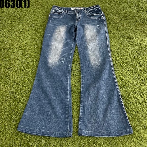 뱅뱅 부츠컷 청바지