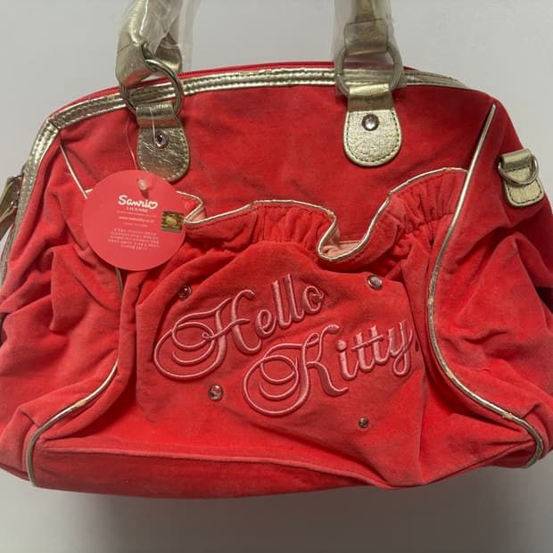 미사용 고전 헬로키티 가방 갸루