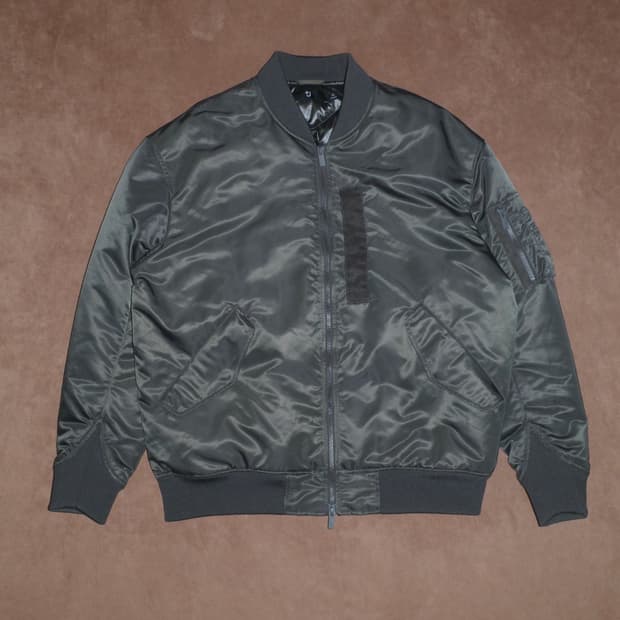 질샌더 x 유니클로 하이브리드 MA-1 봄버 자켓