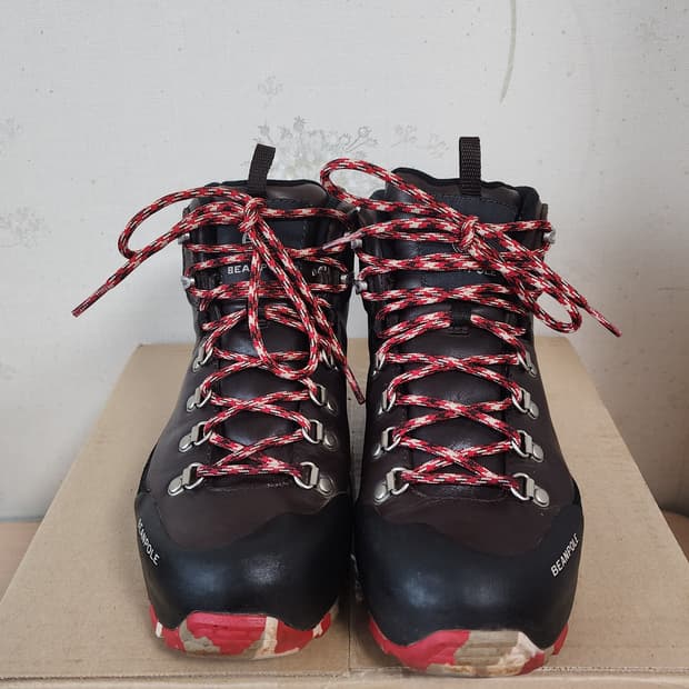 빈폴(BEANPOLE) 고어텍스 등산화