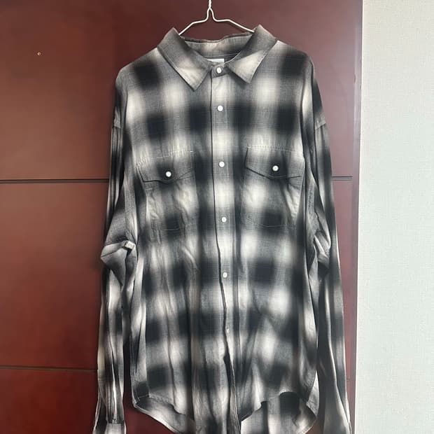 [2] 블라인드파일즈 옴브레셔츠 블랙