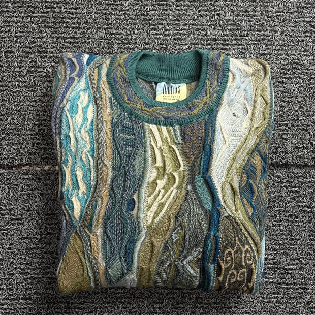 림노스 오스트레일리아 오리지날 박시핏 케이블 스웨터 2101