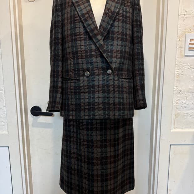 빈티지 버버리 자켓 스커트 셋업