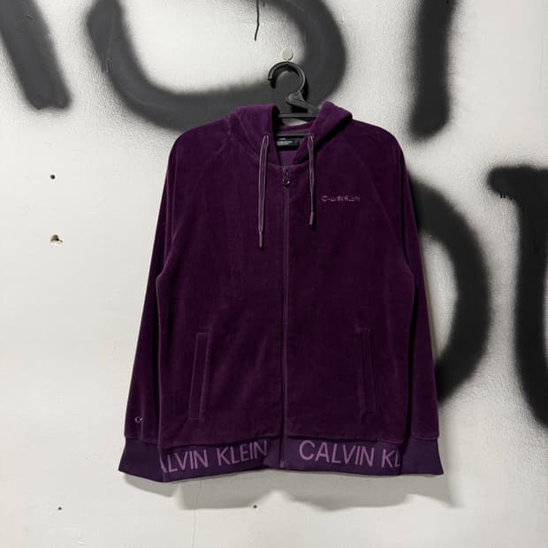 캘빈클라인 벨벳 밴딩 디테일 집업 후디