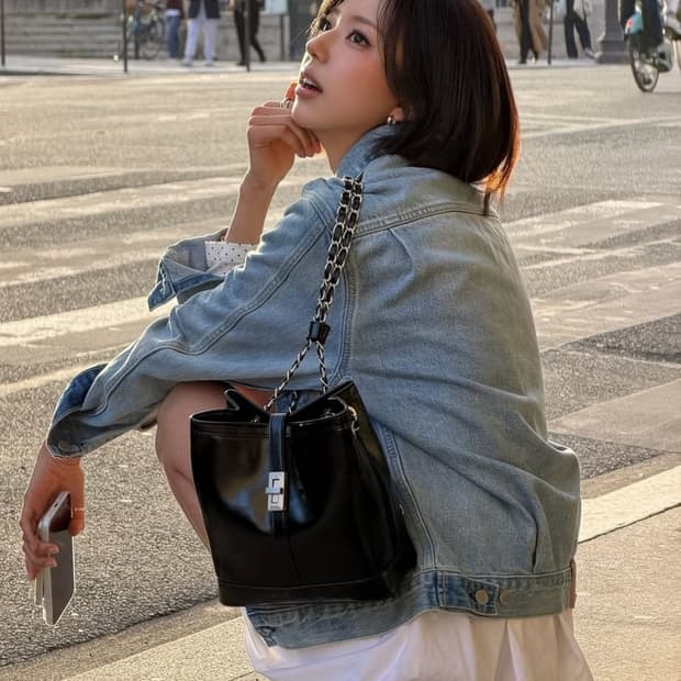 김고은 백 엠제이드 카롤백팩