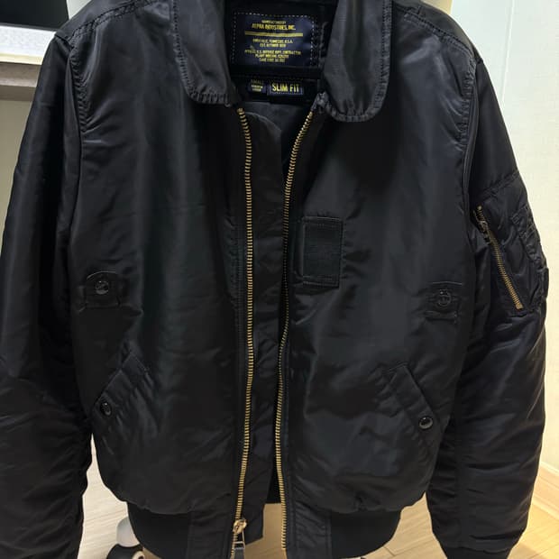 알파인더스트리 플라이트 MA-1 항공점퍼 슬림핏 마원 s