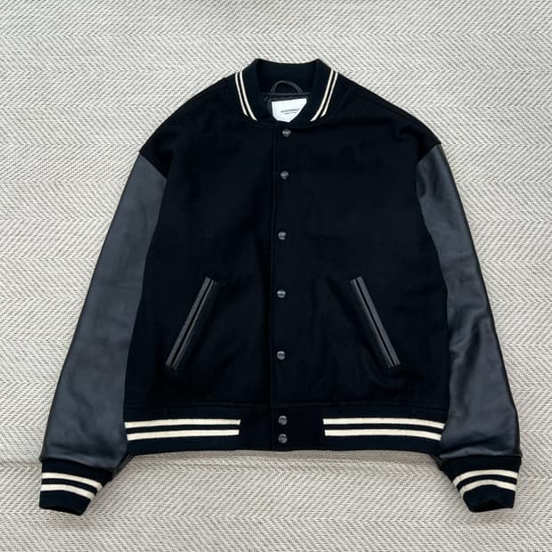 아웃스탠딩 바시티 자켓 r2485