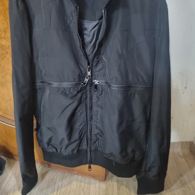 몽클레어 MA-1 봄버자켓.   M/XL