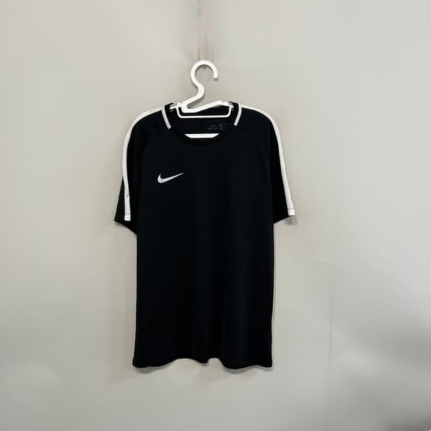 나이키 남성 반팔 티셔츠 L 
