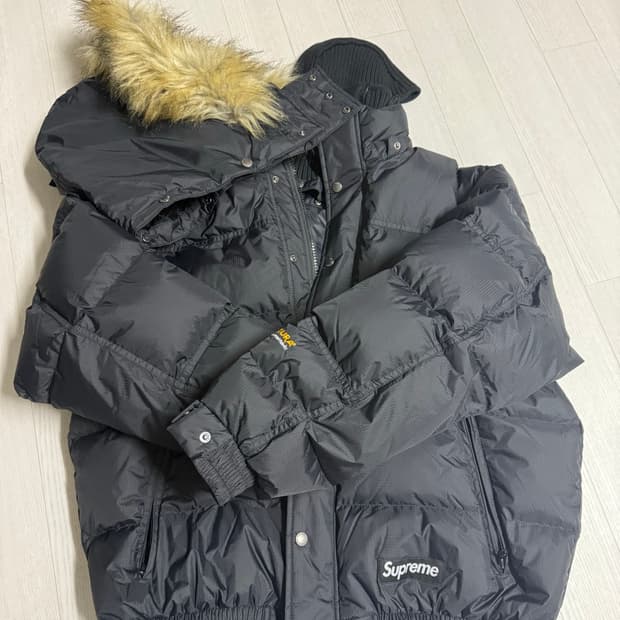 [L] 슈프림 페이스마스크 퍼 패딩