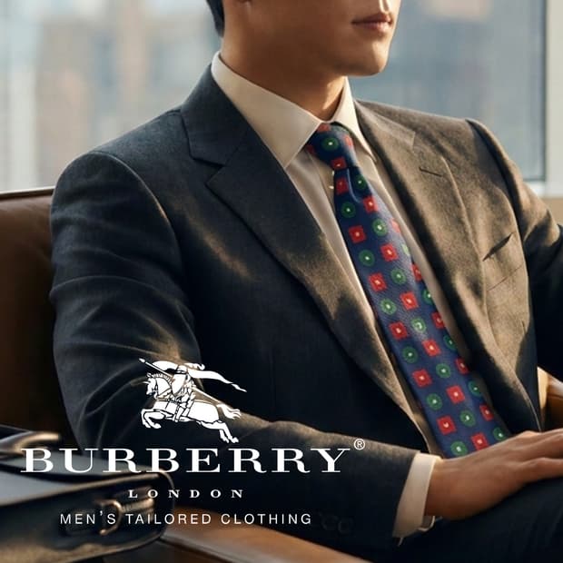 BURBERRY 버버리 넥타이 네이비 기하 패턴 9.5cm A등급 K28