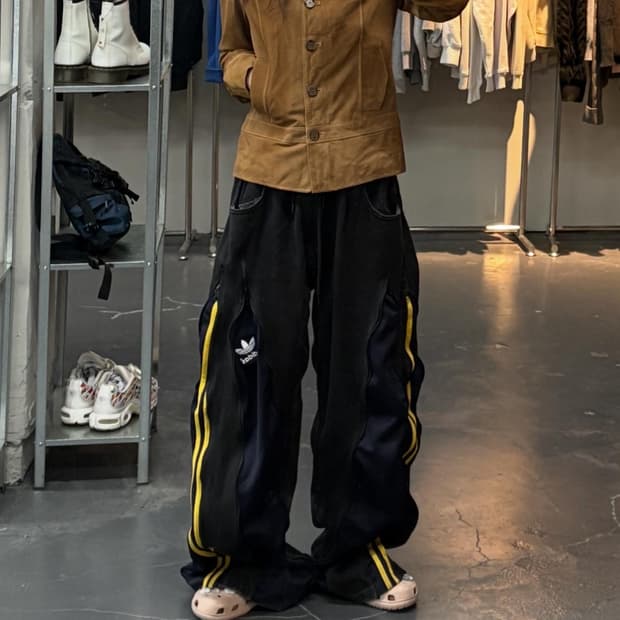 게스 스웨이드 노카라 자켓 A2897