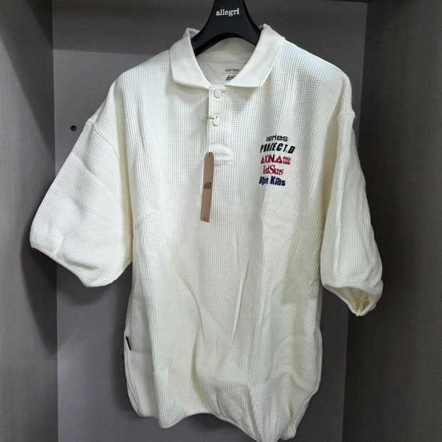 시리즈 x 이니설d 카라티 110