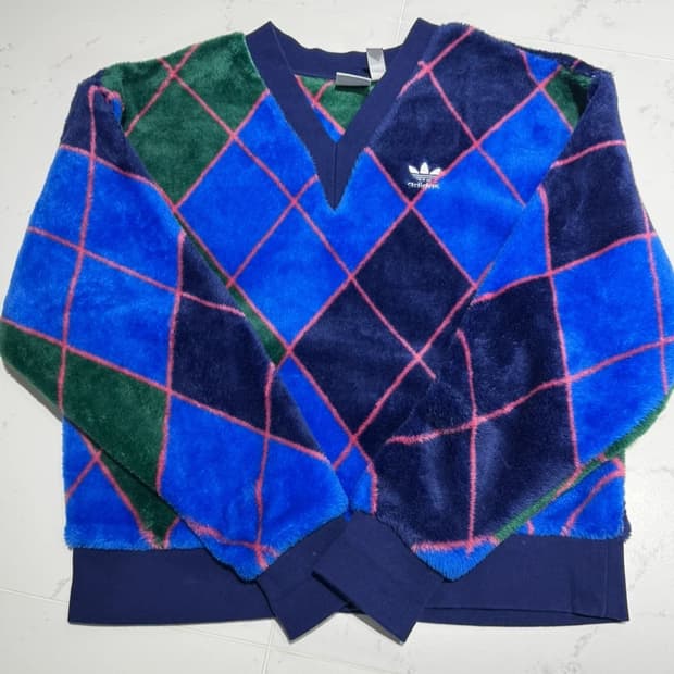 아디다스 맨투맨 xs