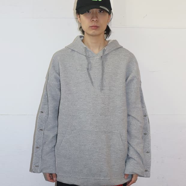 와이프로젝트 17SS 버튼 슬리브 후디