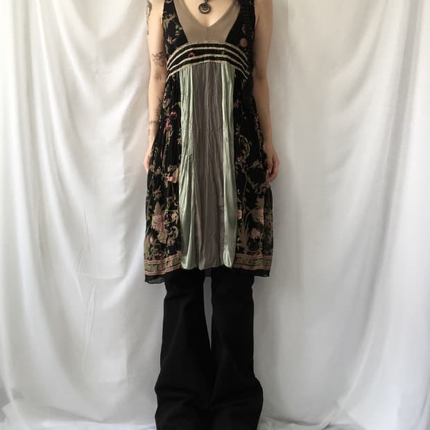 Oriental mood patch work onepiece