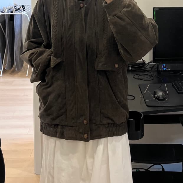 브라운 스웨이드 누빔 자켓