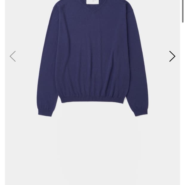 강정석 브이넥 니트 50