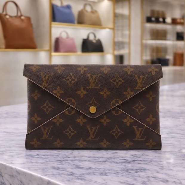[S급] 루이비통 키리가미 포쉐트 모노그램 캔버스 판매합니다!!!