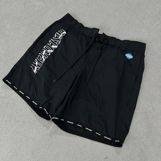 디스커버리 반바지 