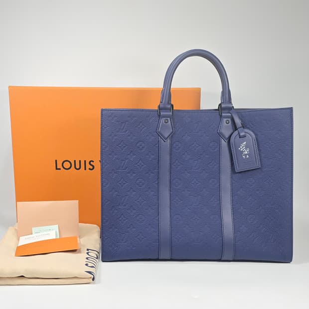 루이비통 삭플라 24H 사파이어