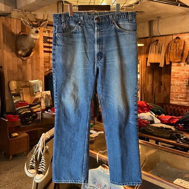 90s USA Levis 517 Boot Cut Denim Pants