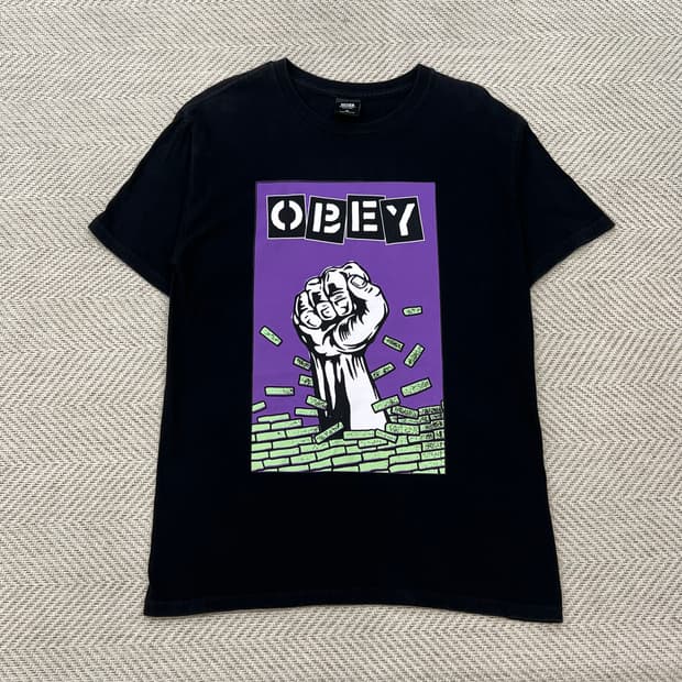 오베이 그래픽 반팔티 r3344