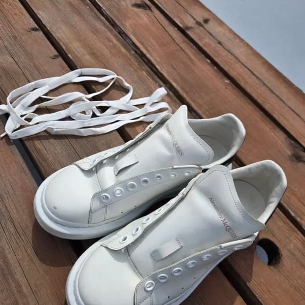 알렉산더 맥퀸 오버솔 스니커즈