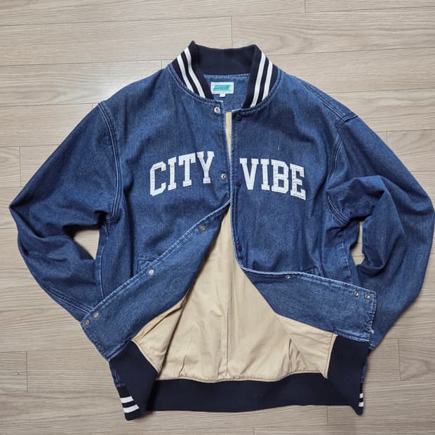 청 바시티 자켓