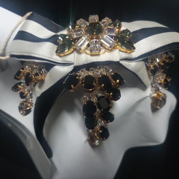 정품 돌체앤가바나 헤어밴드 머리띠