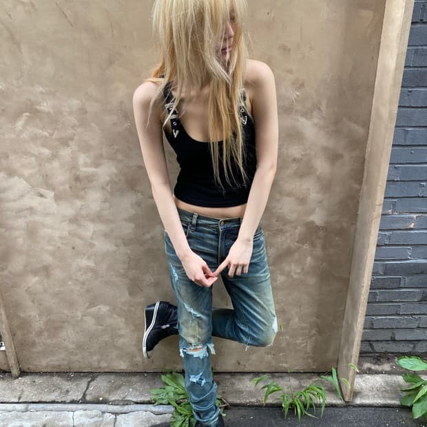 [oudifu]00’s Shoulder Buckle strap detai