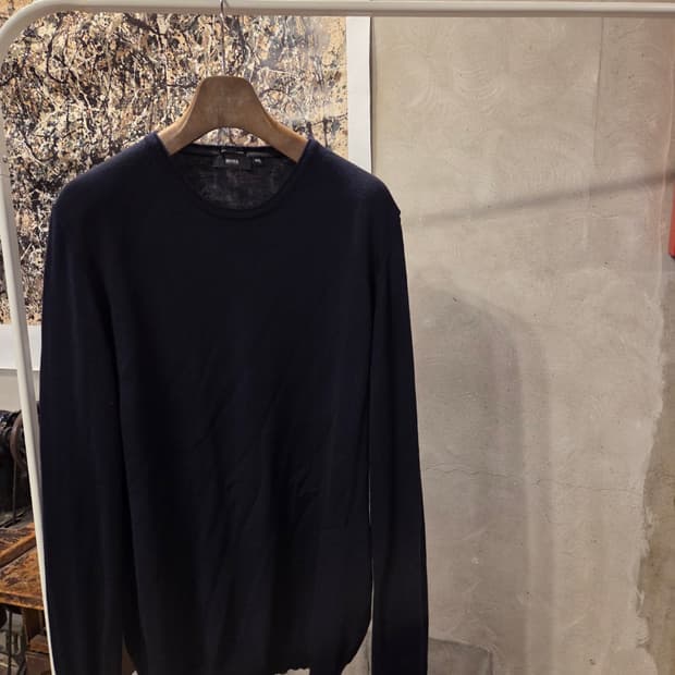 휴고보스 블랙라벨 메리노울니트