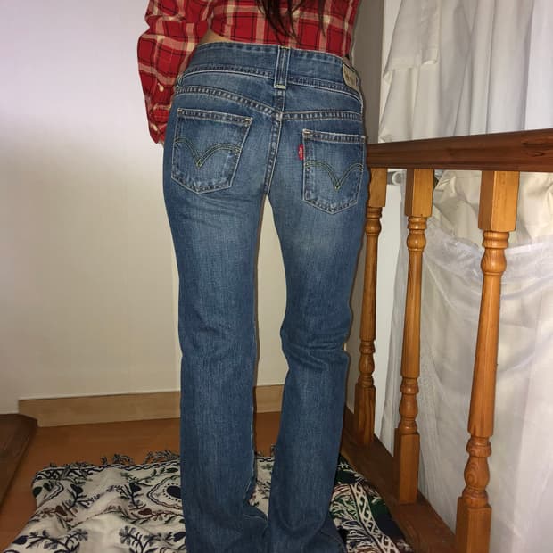 Levi's / Low-Rise Bootcut Denim Jeans