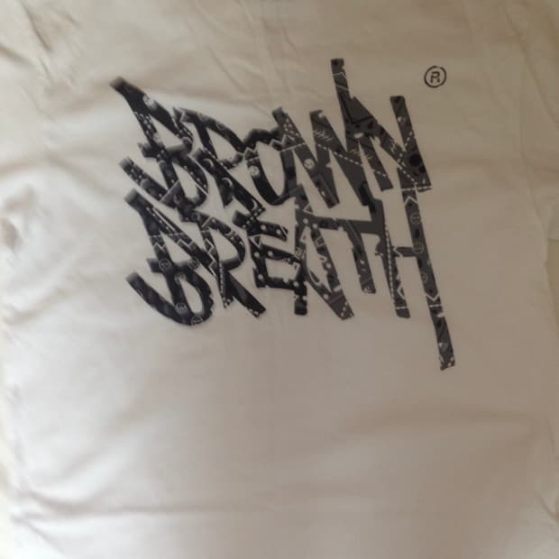 브라운브레스 반팔