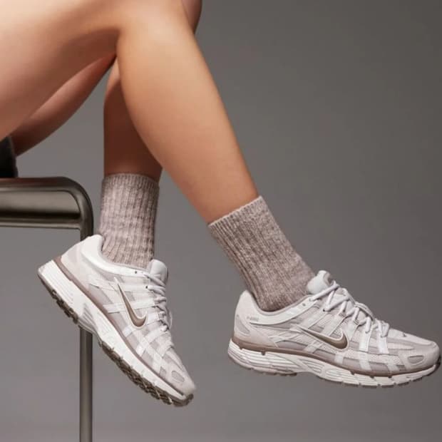 245 새제품) (W) 나이키 P-6000 팬텀 밍크브라운 운동화 여자