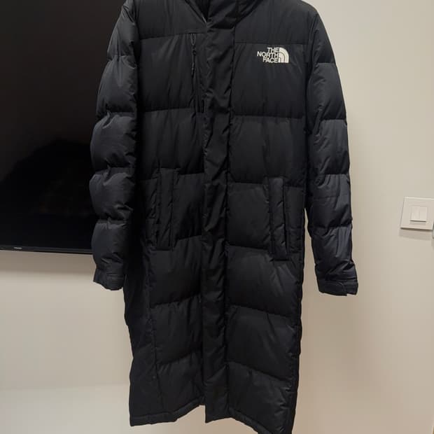 노스페이스 블랙 패딩 85 사이즈