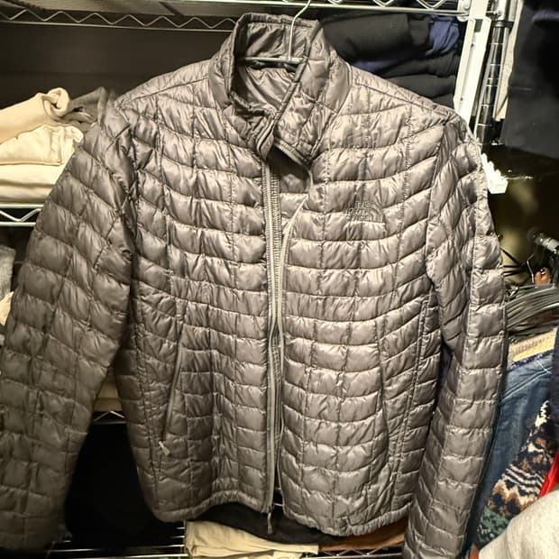 노스페이스 써모볼  초경량 패딩S