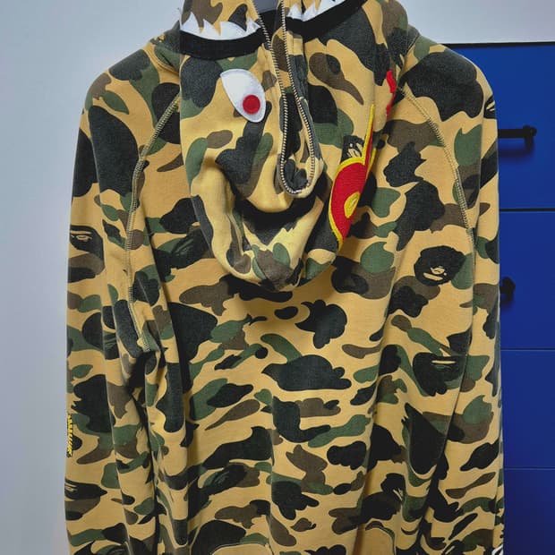 베이프 샤크후드 황계 XL