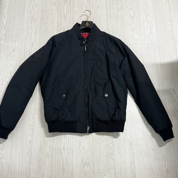 바라쿠타 g9 다크네이비 44사이즈