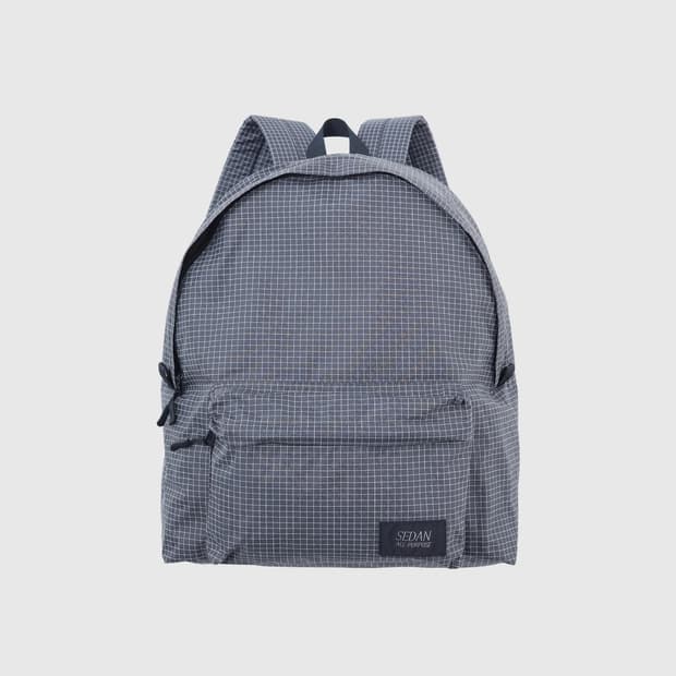 [FREE] 세단올퍼포즈 그리드 백팩 챠콜​