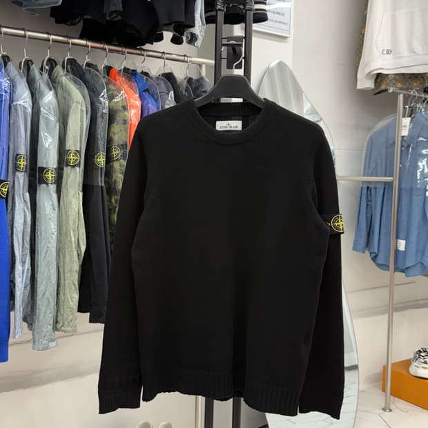 [L] 스톤아일랜드 램스울 니트