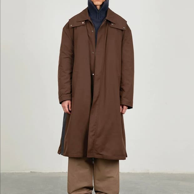 아모멘토 23fw 오버사이즈 패디드 트렌티 코트