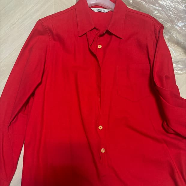 얼바닉 rouge shirt