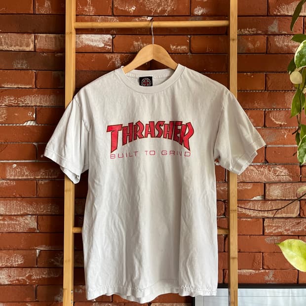 Thrasher white tee independent S/M