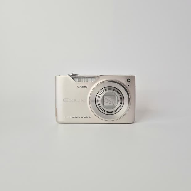 상태최상✨카시오 엑슬림 z450 골드 (casio exilim z450)